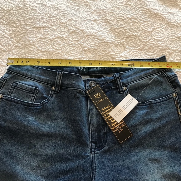 NWT DG2 5-pocket blue jeans with beaded tuxedo stripe—virtual stretch (16P) - Picture 10 of 16